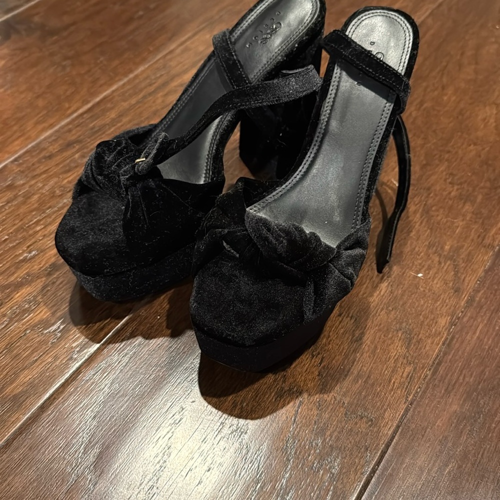 ASOS Black Platform Heels - Picture 2 of 4